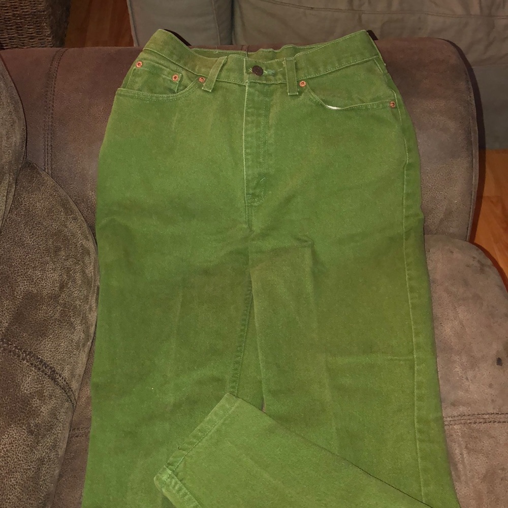 Oh my 1st pair I ever had this cut and color! 512s